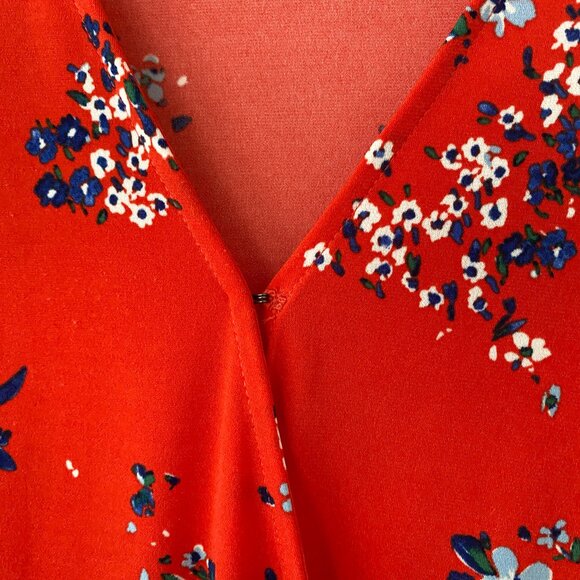 Banana Republic Red‎ Sheer Floral Wrap Blouse – Size M - Picture 5 of 7